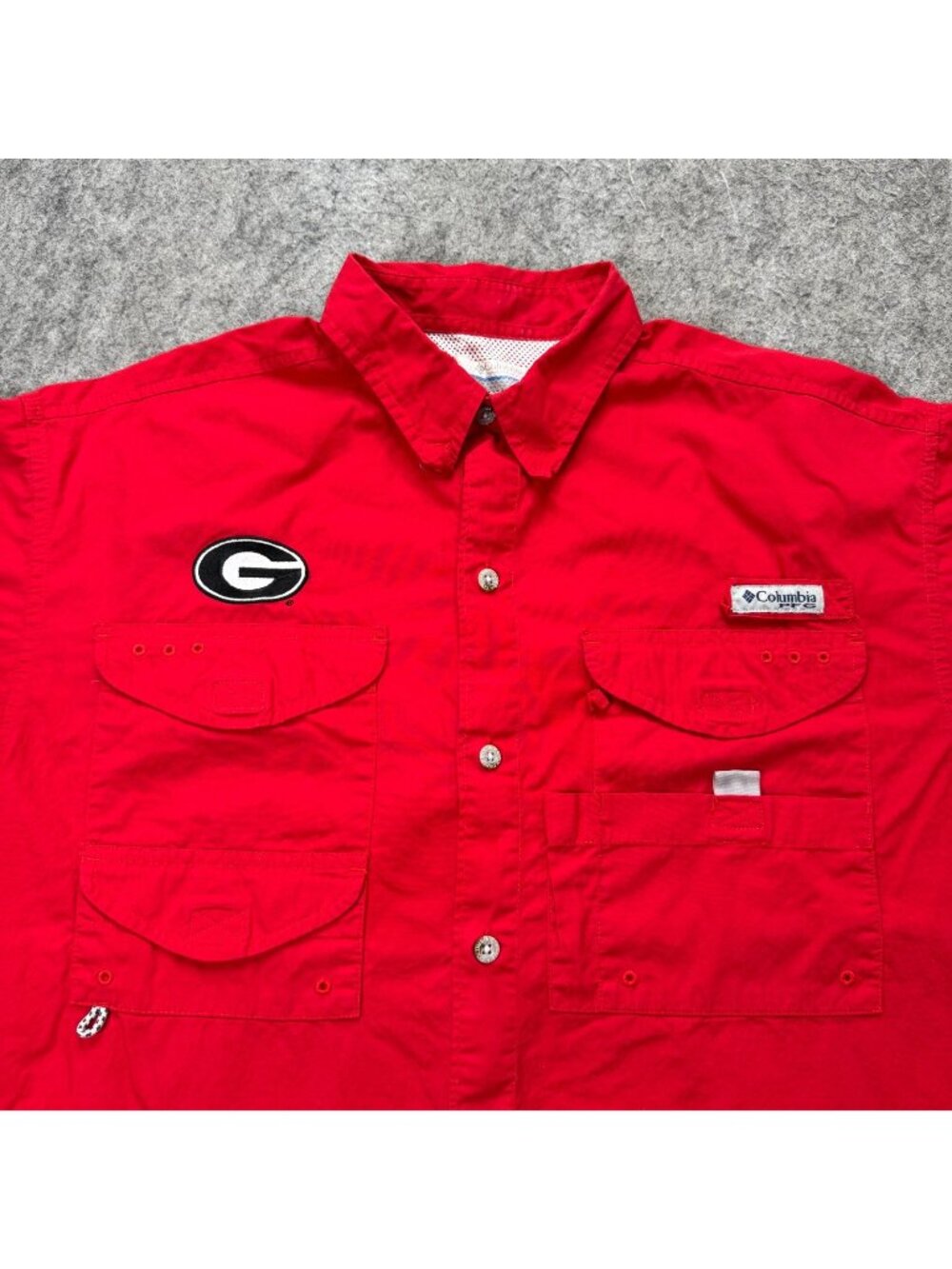 Georgia Bulldogs Columbia PFG Bonehead Fishing Shirt Men M Red Short Sleeve